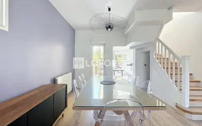Maison 3 300 €/mois LE VESINET (78110) photo 5