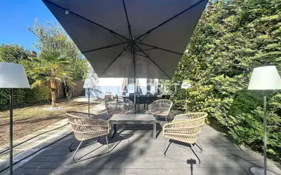 Maison 3 300 €/mois LE VESINET (78110) photo 9