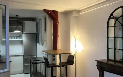 Appartement 1 550 €/mois PARIS (75018) photo 2