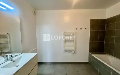 Appartement 1 350 €/mois BEZONS (95870) photo 4