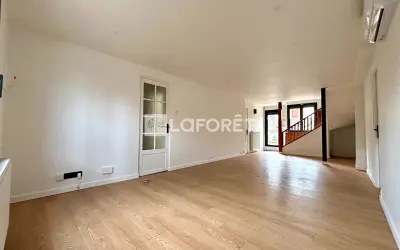 Maison 2 000 €/mois BEZONS (95870) photo 2