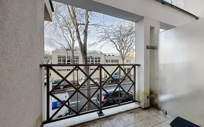 Appartement 199 500 € MONTIGNY LE BRETONNEUX (78180) photo 2