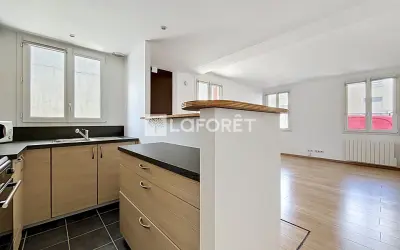 Appartement 1 000 €/mois BOURG LA REINE (92340) photo 4