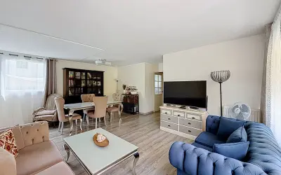 Appartement 560 000 € LE PLESSIS ROBINSON (92350) photo 2