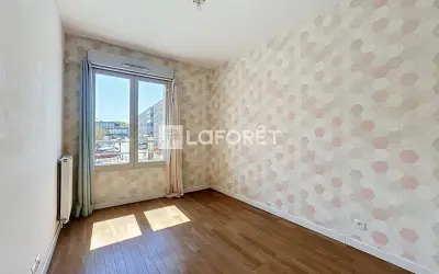 Appartement 1 430 €/mois CHATENAY MALABRY (92290) photo 4