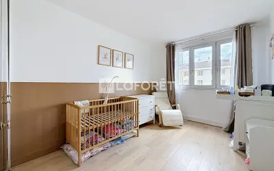Appartement 292 600 € LE PLESSIS ROBINSON (92350) photo 4