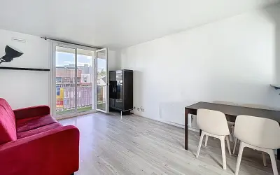 Appartement 899 €/mois BOISSY SAINT LEGER (94470) photo 2