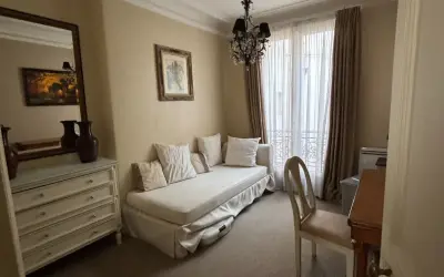 Appartement 1 100 000 € PARIS (75006) photo 2