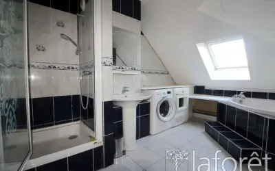 Appartement 1 950 €/mois CERGY (95000) photo 5