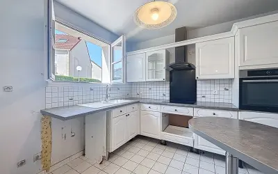 Maison 1 645 €/mois CERGY (95000) photo 4