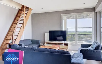 Appartement 2 935 €/mois CERGY (95000) photo 2