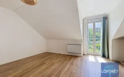 Maison 1 650 €/mois CERGY (95800) photo 9