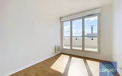 Appartement 1 350 €/mois CERGY (95800) photo 8