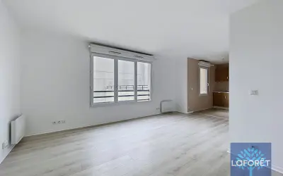 Appartement 790 €/mois CERGY (95800) photo 2