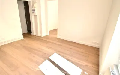 Appartement 260 000 € PARIS (75019) photo 2