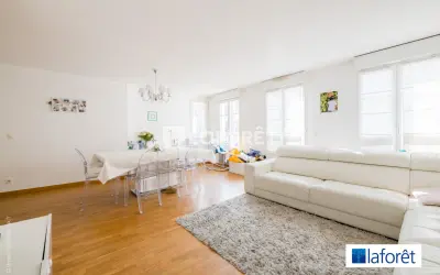 Appartement 560 000 € CHARENTON LE PONT (94220) photo 2