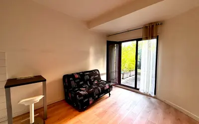 Appartement 836 €/mois CHARENTON LE PONT (94220) photo 2