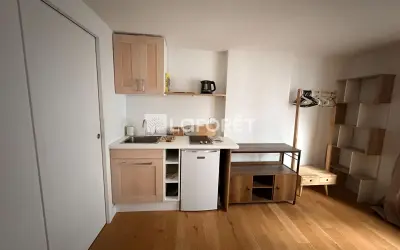 Appartement 1 000 €/mois PARIS (75009) photo 2