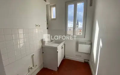 Appartement 1 269 €/mois CHARENTON LE PONT (94220) photo 5