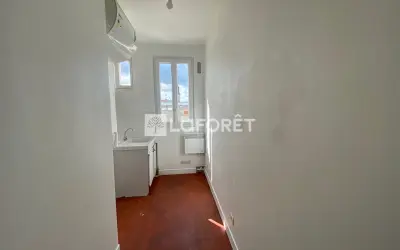 Appartement 1 269 €/mois CHARENTON LE PONT (94220) photo 6