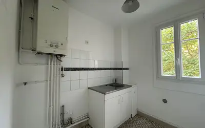 Appartement 1 335 €/mois CHARENTON LE PONT (94220) photo 7
