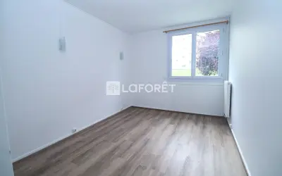 Appartement 1 020 €/mois MONTIGNY LES CORMEILLES (95370) photo 4