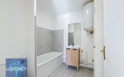 Appartement 635 €/mois MENNECY (91540) photo 6