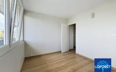 Appartement 150 000 € MENNECY (91540) photo 6