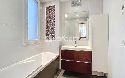Appartement 1 246 €/mois COURBEVOIE (92400) photo 8