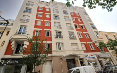 Appartement 259 000 € LA GARENNE COLOMBES (92250) photo 2