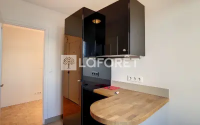 Appartement 1 708 €/mois COURBEVOIE (92400) photo 2