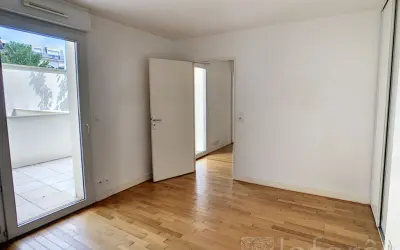 Appartement 1 247 €/mois LA GARENNE COLOMBES (92250) photo 8