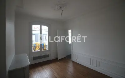 Appartement 1 574 €/mois COURBEVOIE (92400) photo 2