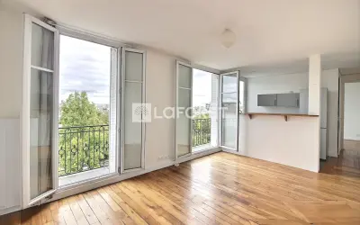 Appartement 220 000 € BOIS COLOMBES (92270) photo 2