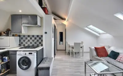 Appartement 280 000 € COURBEVOIE (92400) photo 2