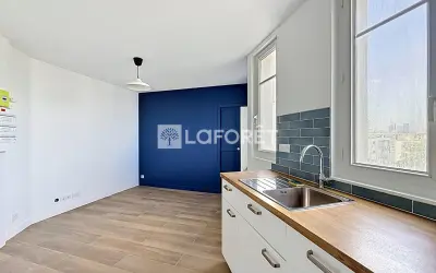 Appartement 1 090 €/mois BOIS COLOMBES (92270) photo 5
