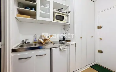 Appartement 700 €/mois COURBEVOIE (92400) photo 2
