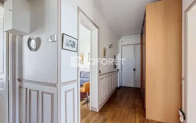 Appartement 2 150 €/mois COURBEVOIE (92400) photo 9