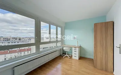 Appartement 1 990 €/mois COURBEVOIE (92400) photo 9