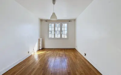 Appartement 1 016 €/mois BOIS COLOMBES (92270) photo 2