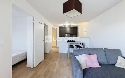 Appartement 1 490 €/mois COURBEVOIE (92400) photo 2