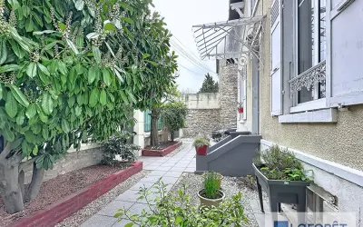 Maison 619 000 € CRETEIL (94000) photo 2