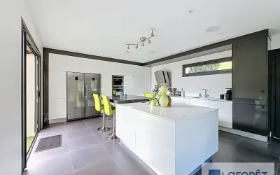Maison 915 000 € CRETEIL (94000) photo 2