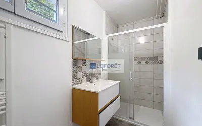 Appartement 860 €/mois LE PLESSIS TREVISE (94420) photo 5