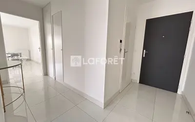 Appartement 1 345 €/mois PONTAULT COMBAULT (77340) photo 4