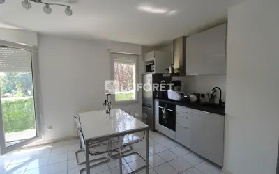 Appartement 869 €/mois LA QUEUE EN BRIE (94510) photo 2