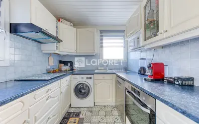 Maison 275 000 € EMERAINVILLE (77184) photo 6