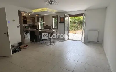 Maison 300 000 € PONTAULT COMBAULT (77340) photo 2