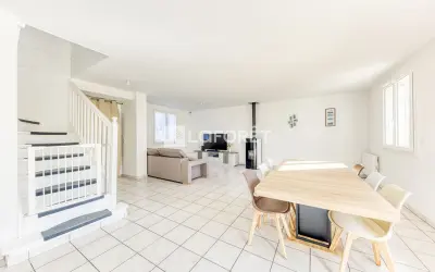 Maison 479 900 € OZOIR LA FERRIERE (77330) photo 2