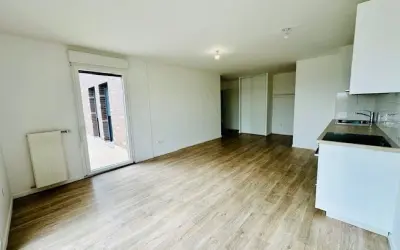 Appartement 1 333 €/mois ROISSY EN BRIE (77680) photo 2
